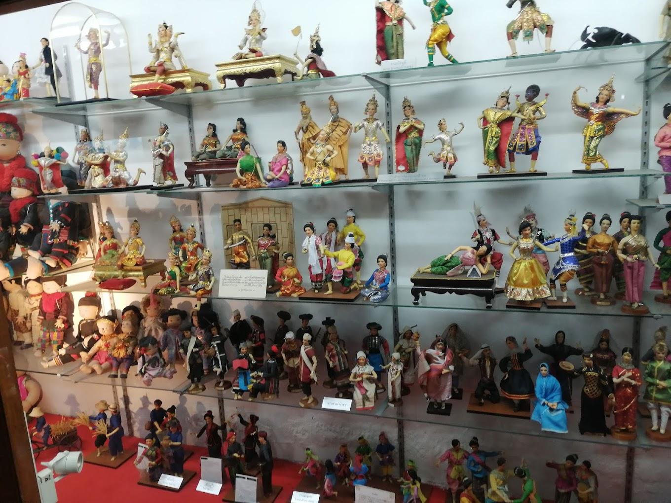 Bangkok Dolls Shop and Museum | Bangkok, Thailand | Art Yourself Atelier