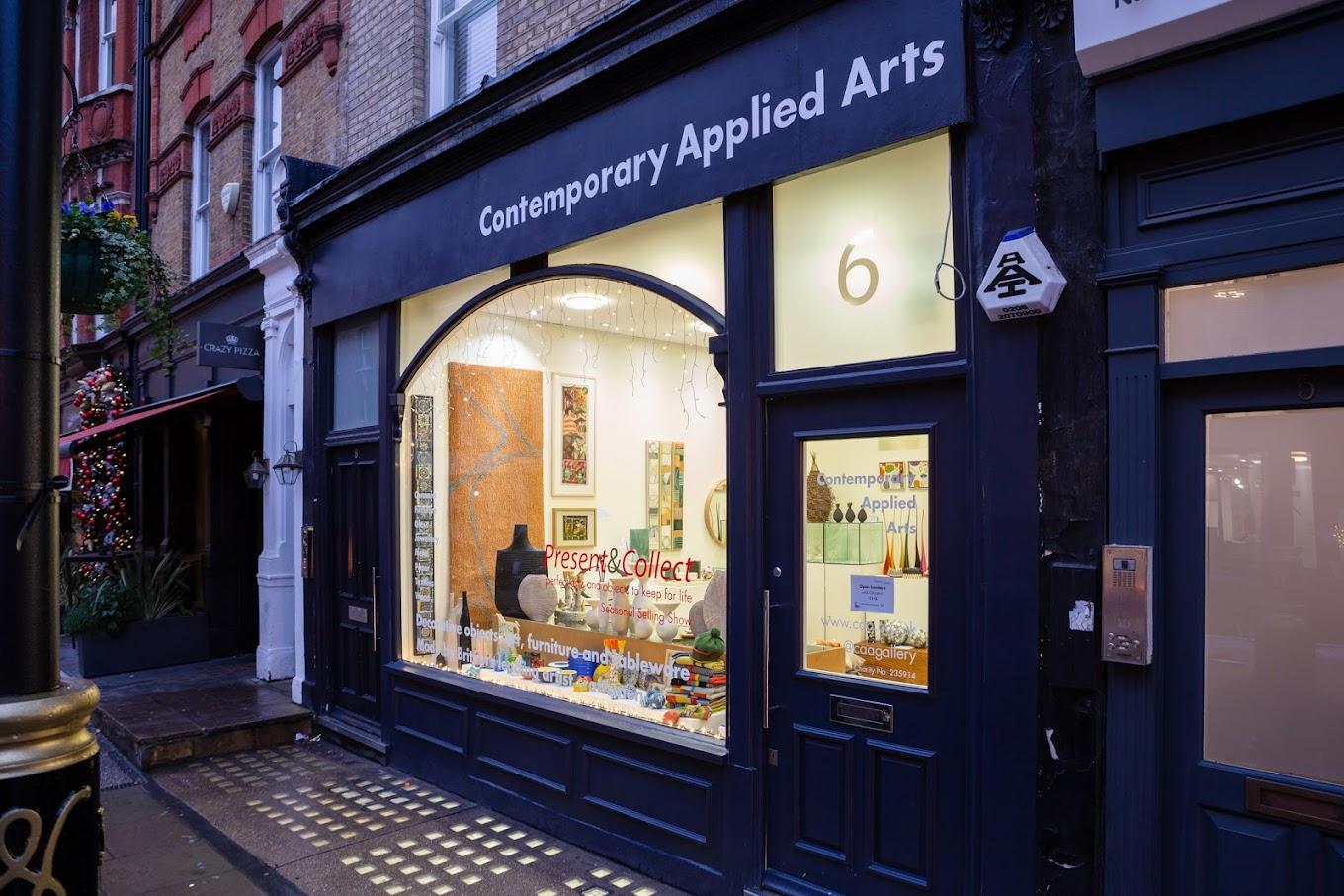 Contemporary Applied Arts | London, United Kingdom | Art Yourself Atelier