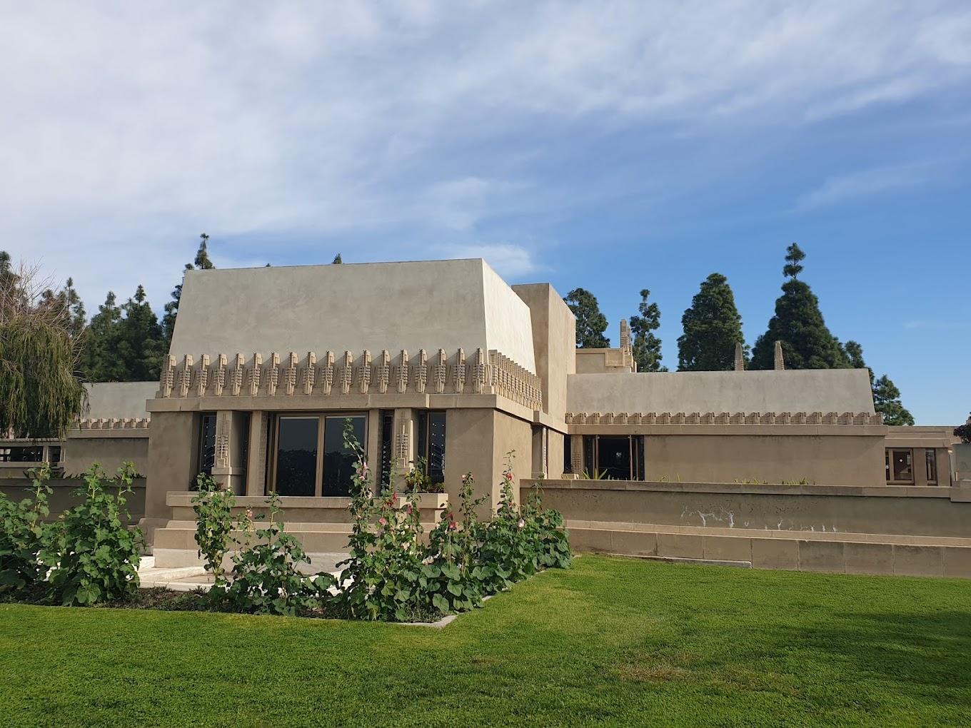 Hollyhock House | Los Angeles, United States | Art Yourself Atelier