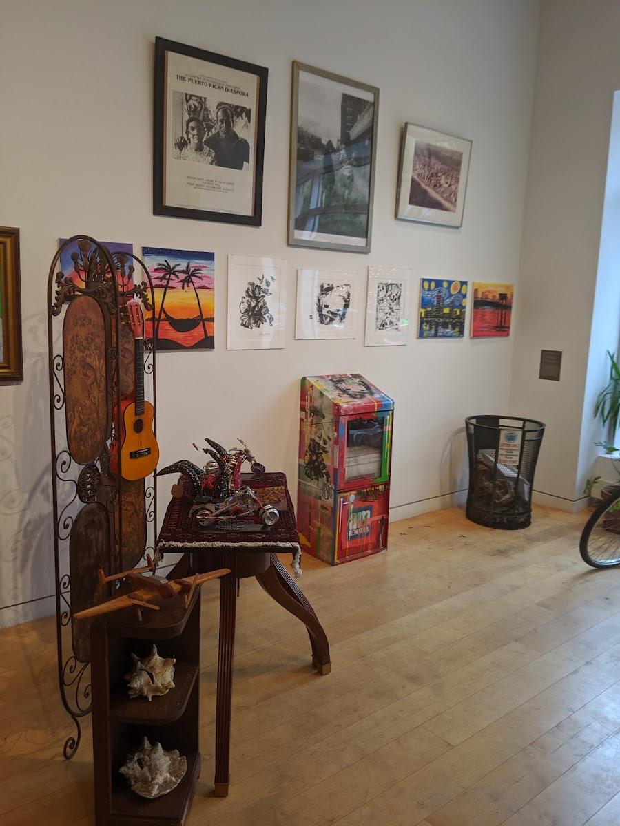 Hunter East Harlem Gallery | New York, United States | Art Yourself Atelier