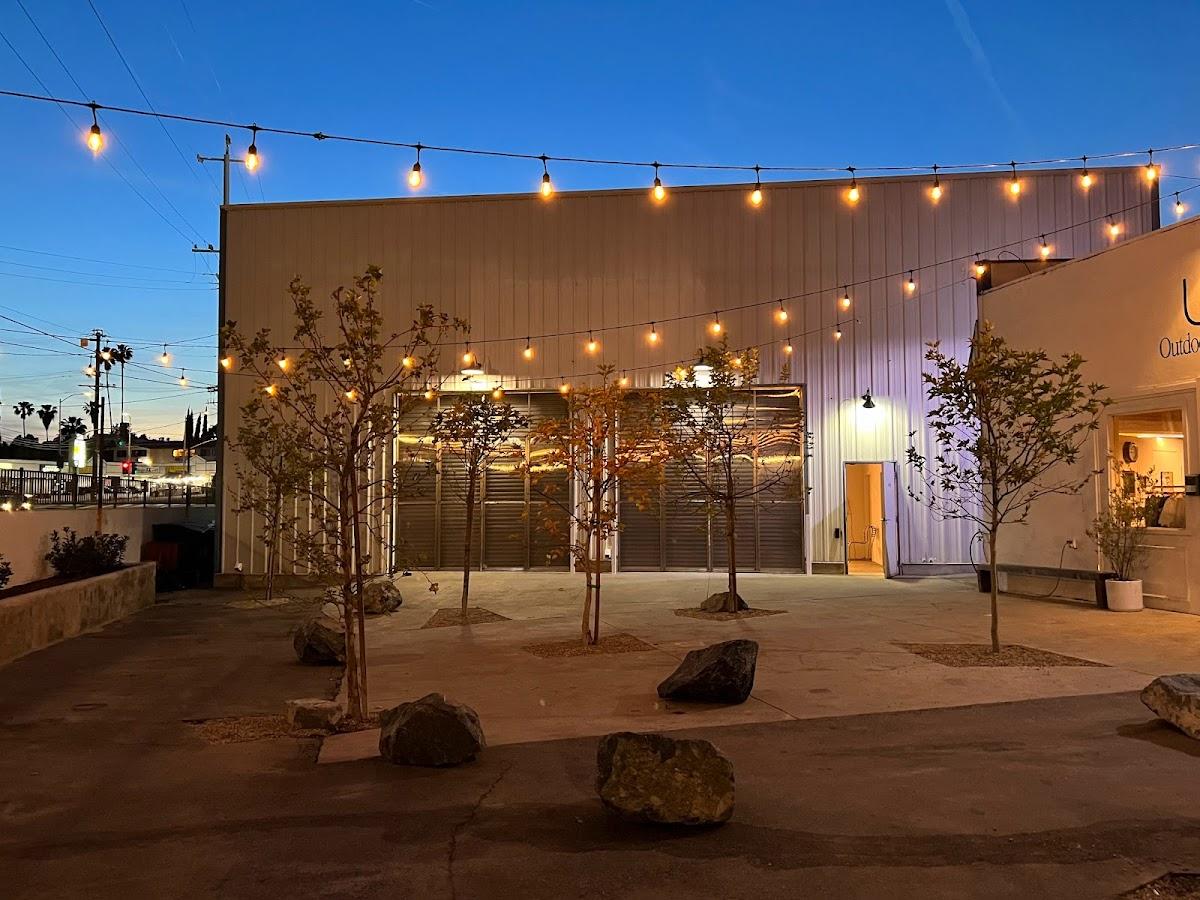 Marta | Los Angeles, United States | Art Yourself Atelier