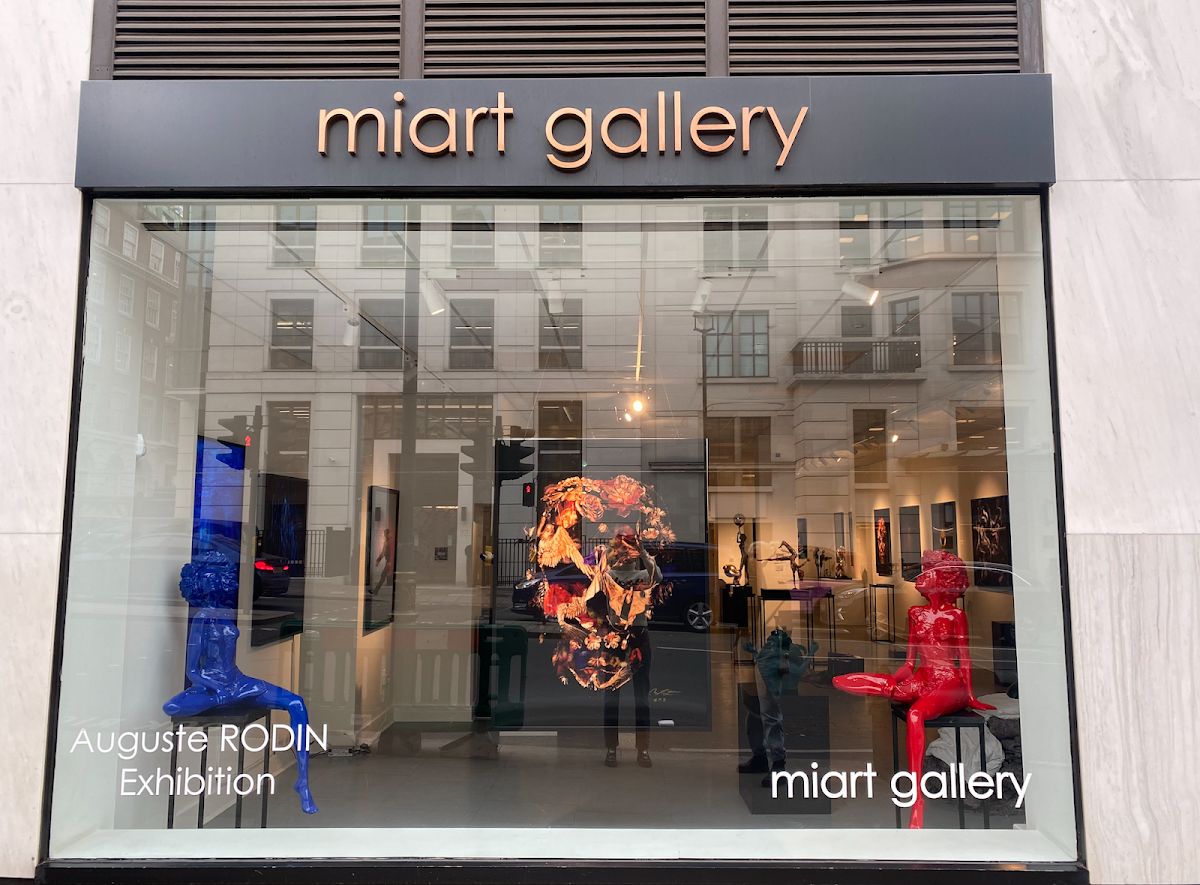 Miart Gallery London | London, United Kingdom | Art Yourself Atelier