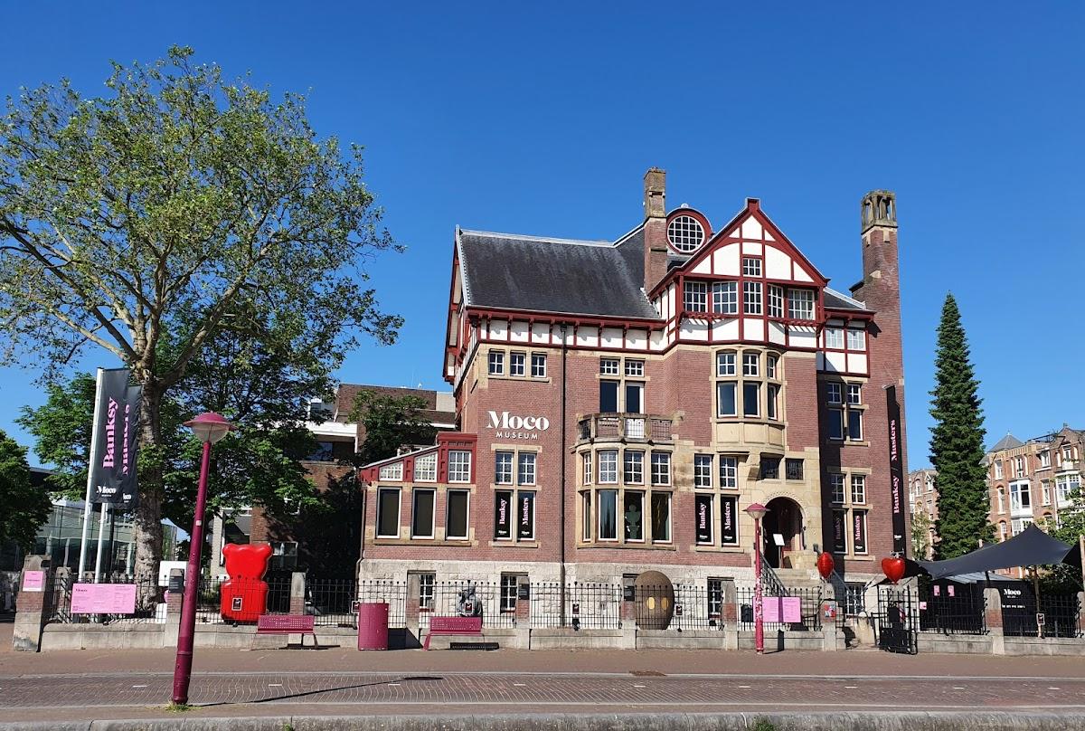 Moco Museum | Amsterdam, Netherlands | Art Yourself Atelier