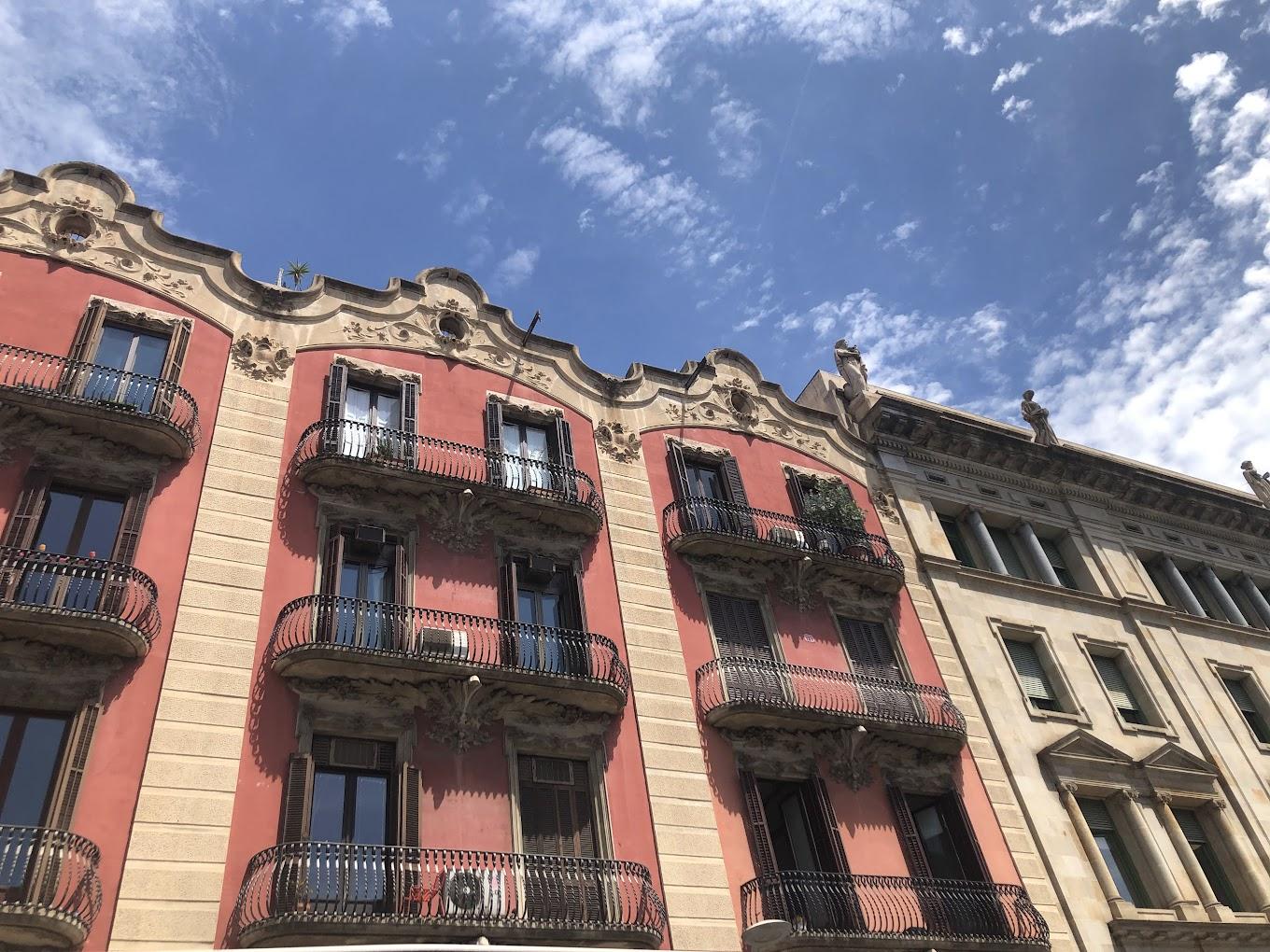 Museo del Modernismo de Barcelona | Barcelona, Spain | Art Yourself Atelier