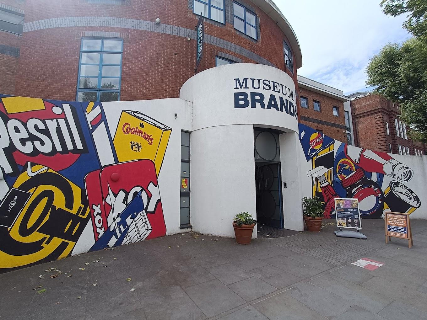 Museum of Brands | London, United Kingdom | Art Yourself Atelier