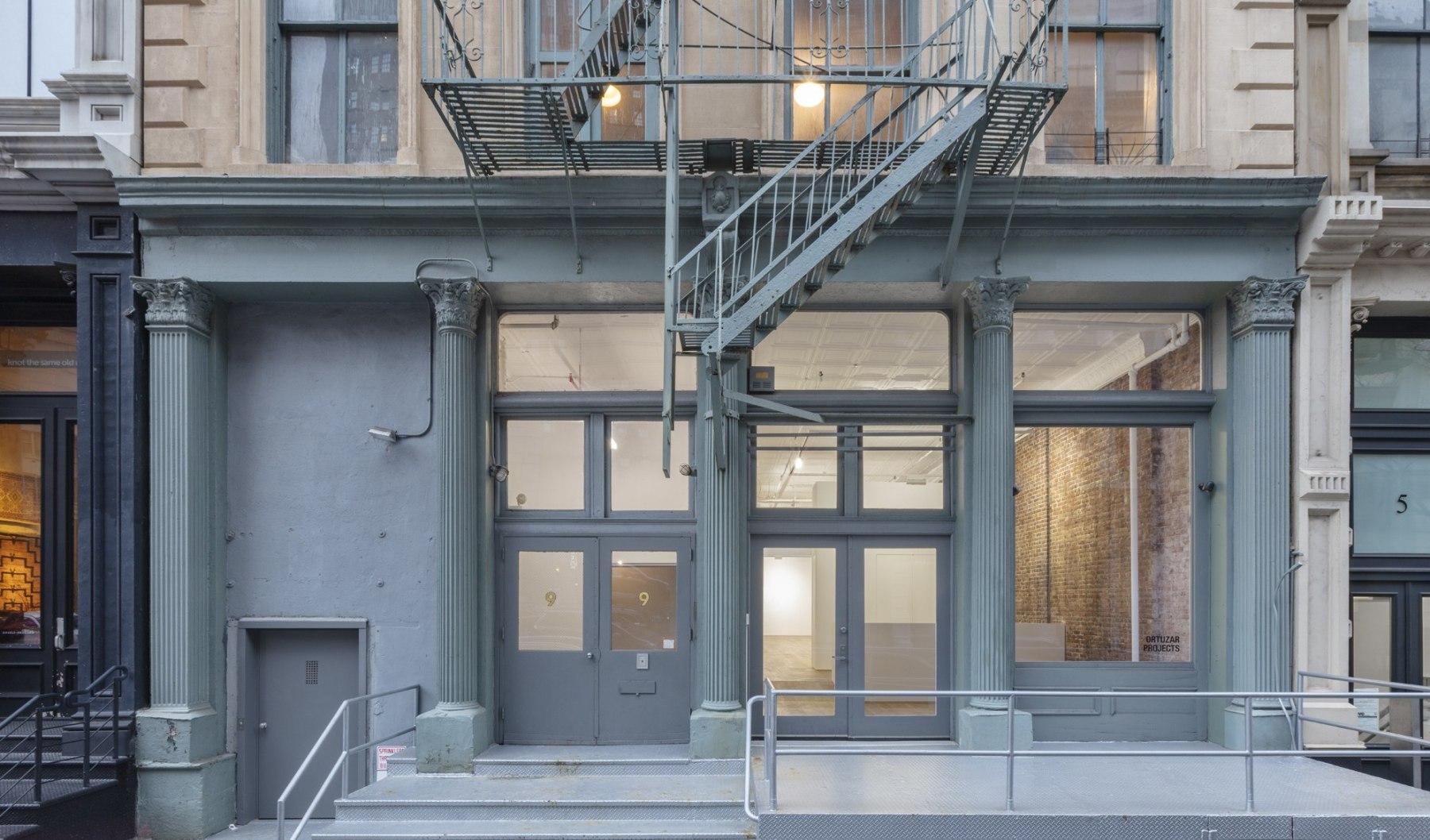 Ortuzar Projects | New York, United States | Art Yourself Atelier