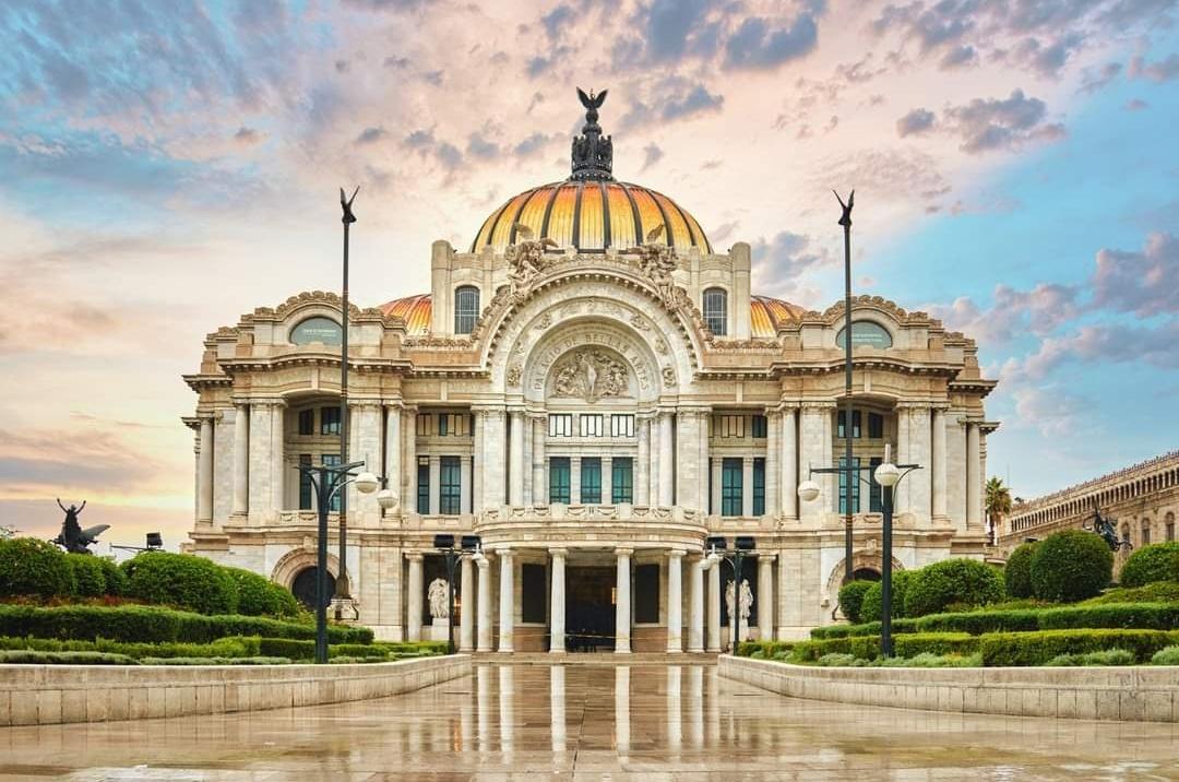 Palacio de Bellas Artes | Mexico City, Mexico | Art Yourself Atelier