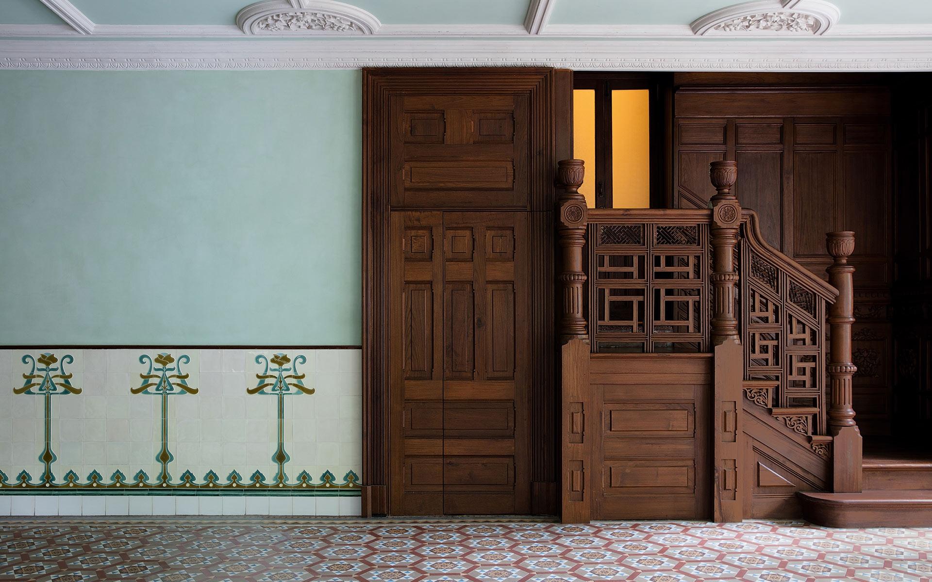 Prada Rong Zhai | Shanghai, China | Art Yourself Atelier