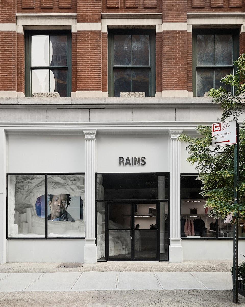RAINRAIN | New York, United States | Art Yourself Atelier