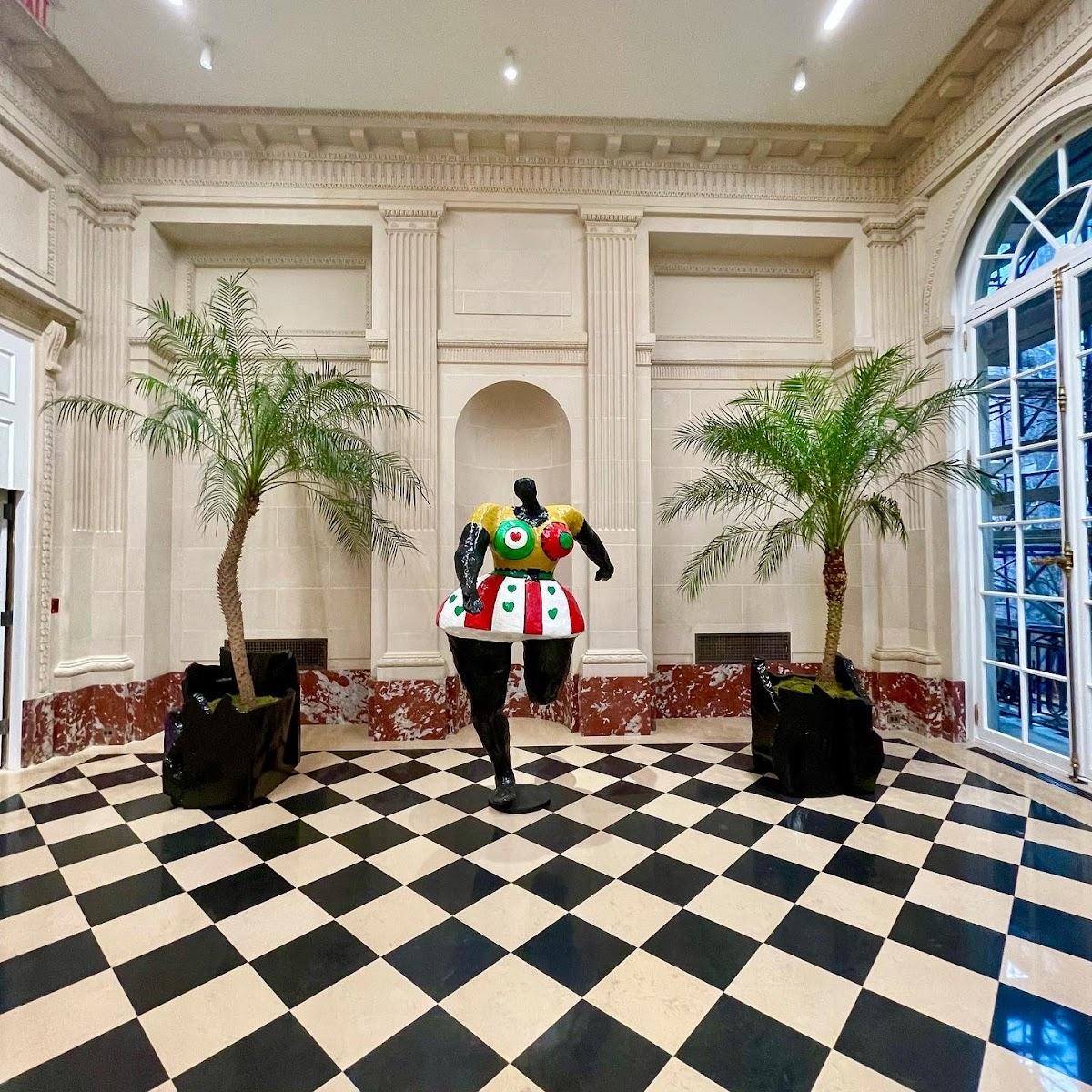Salon 94 | New York, United States | Art Yourself Atelier