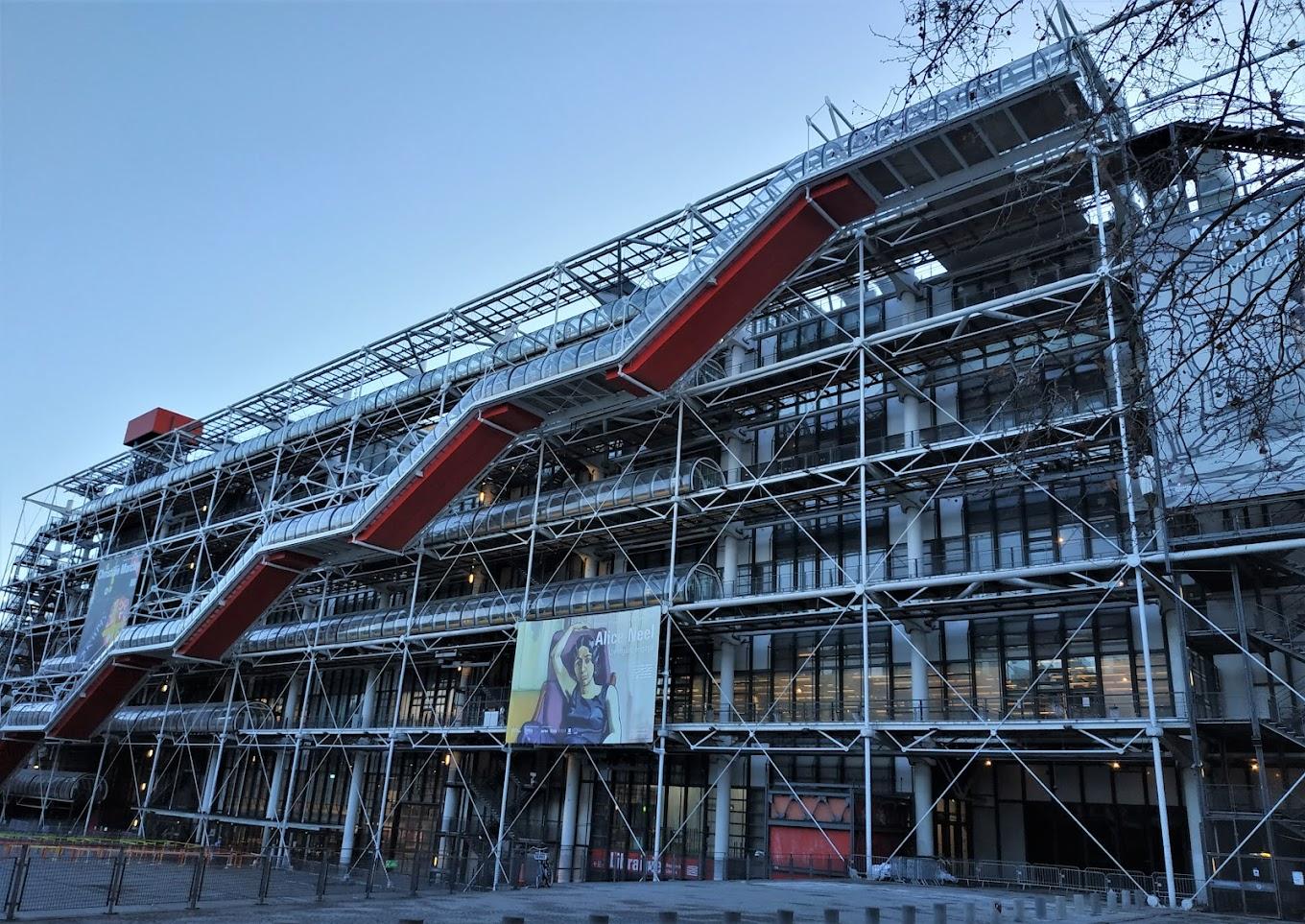 The Centre Pompidou | Paris, France | Art Yourself Atelier