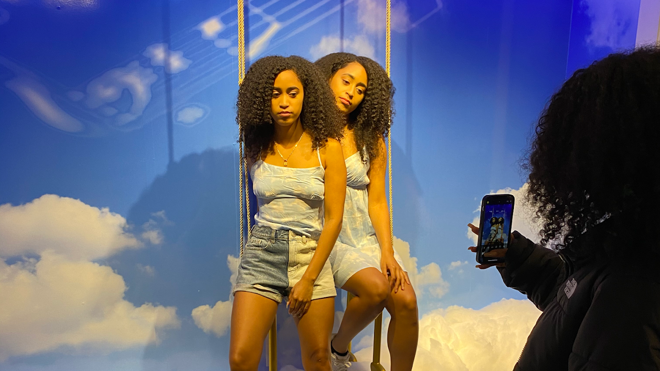 The Selfie Market | San Francisco, United States | Art Yourself Atelier