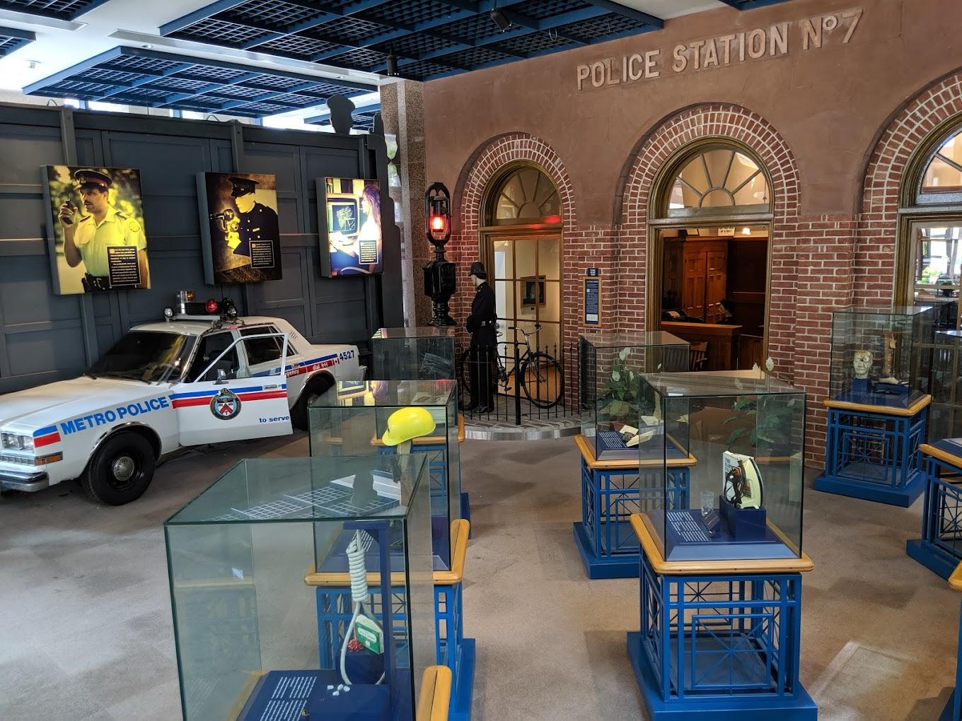 Toronto Police Museum and Discovery Centre | Toronto, Canada | Art Yourself Atelier