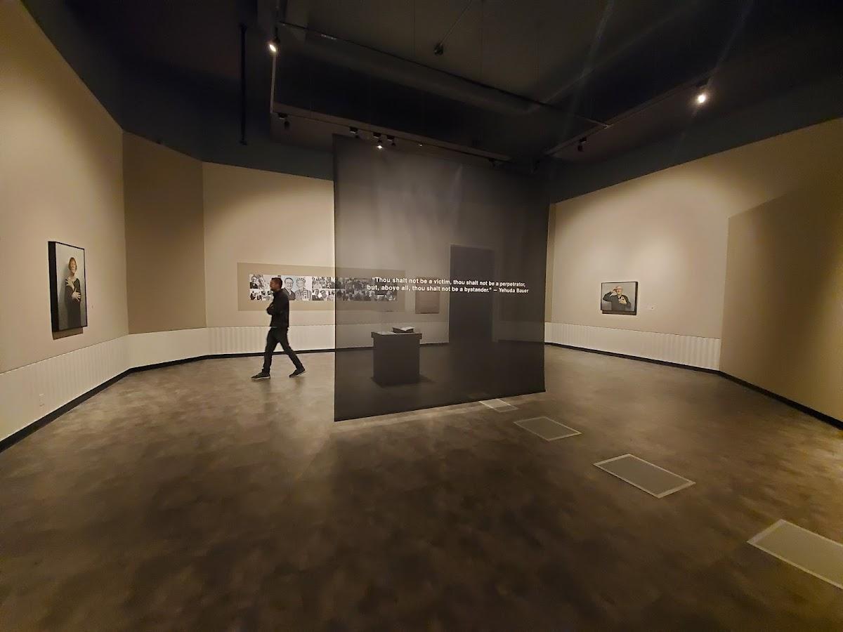 USC Fisher Museum of Art | Los Angeles, United States | Art Yourself Atelier