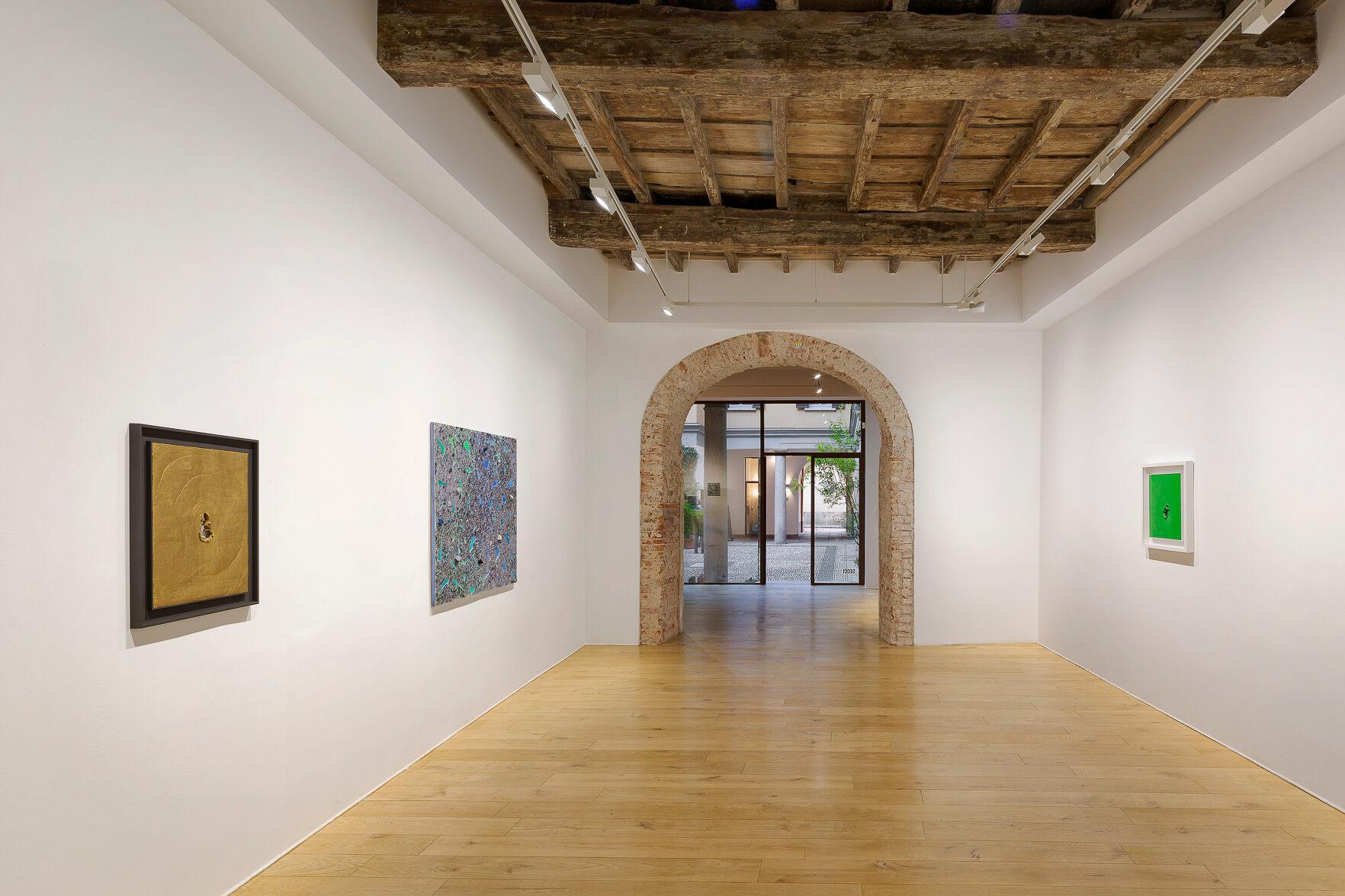 A Material Dance: Lucio Fontana and Alteronce Gumby | Secci